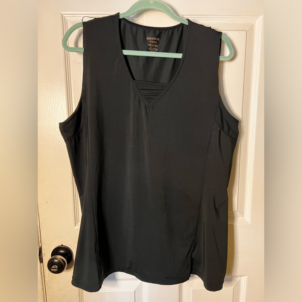 Reebok play black sports tank. - Picture 1 of 8